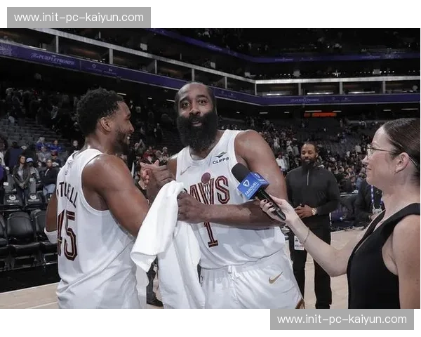 超级比赛日前瞻:骑士vs掘金上演哈登约基奇MVP级对决 超级比赛日前瞻:骑士vs掘金上演哈登约基奇MVP级对决